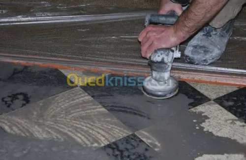 Lustrage et decapage