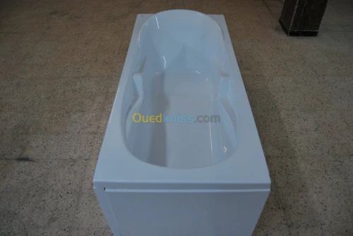 FABRICANT DE BAIGNOIRE 