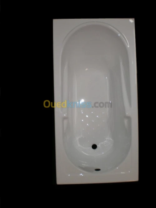 FABRICANT DE BAIGNOIRE 