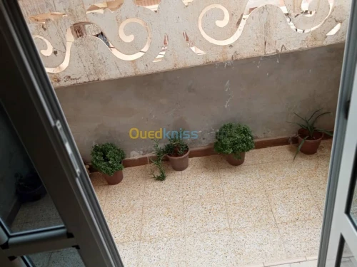 Vente Niveau De Villa Oran Marsat el hadjadj