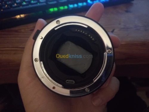 Adaptateur Commlite HS EF-E sony