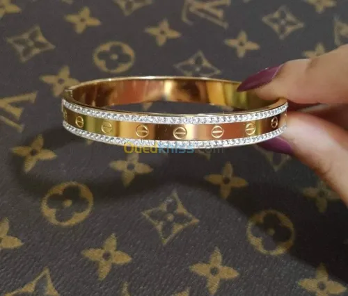 Les bracelets