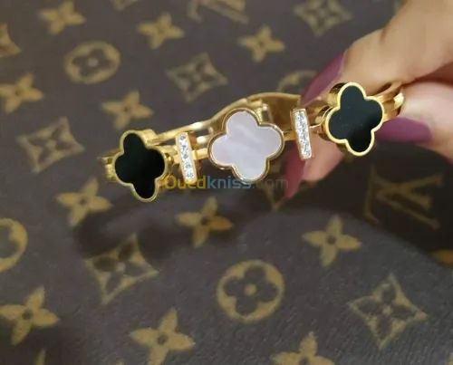Les bracelets
