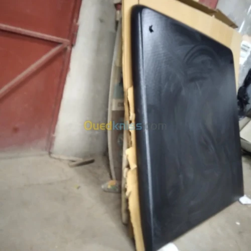 BAC À BENNE . FULL BOX. HARD TOP.COVER