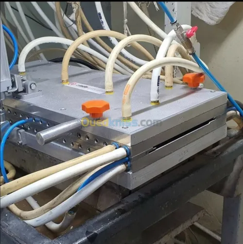 Moules extrusion, injection, soufflage