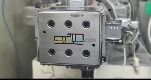 Moules extrusion, injection, soufflage