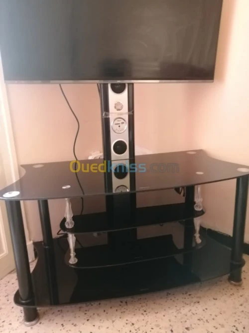 Table de télévision