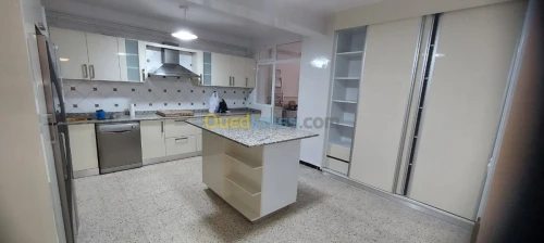 Location Appartement F5 Alger Ben aknoun