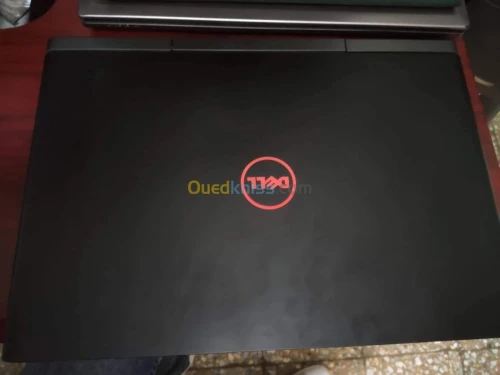 Dell Inspiron 15 7000 Series Gaming 