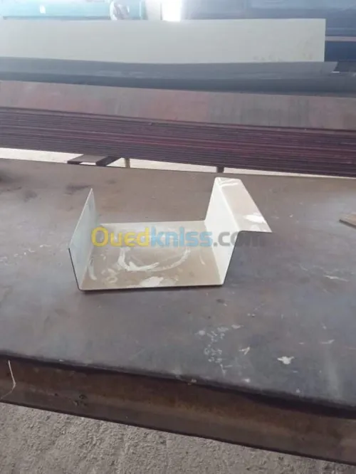 بيع و تقطيع و تشكيل الحديد