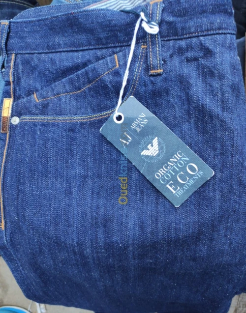 ARMANI JEANS ITALIA