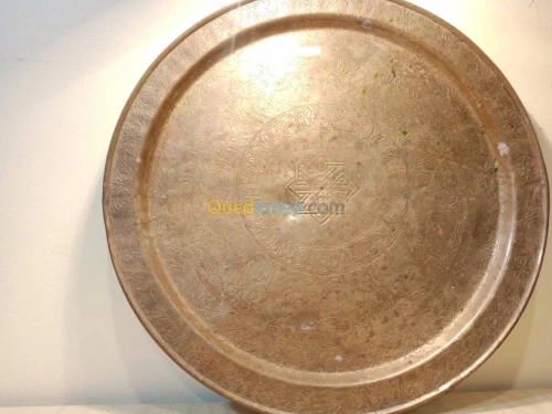 Divers plateaux orientaux snei cuivre 