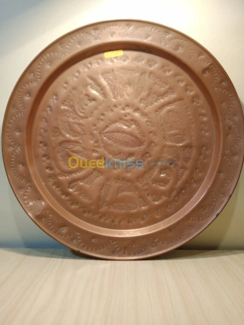 Divers plateaux orientaux snei cuivre 