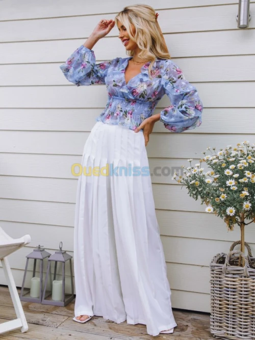 Top fleuri à volants 