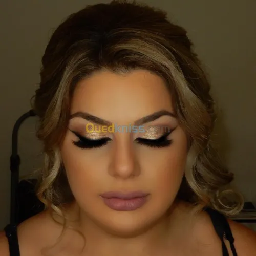 Maquilleuse et coiffeuse à domicile