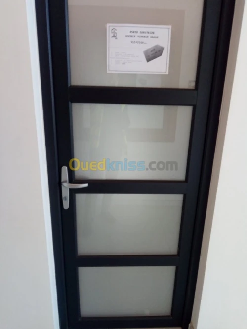 fenetres et portes en pvc , volets 