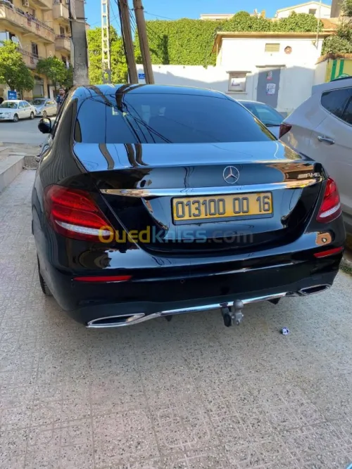 Luxury Car Rental Location de voitures