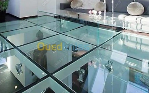 Vitrine magasin et façde verre trempé