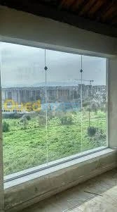 Vitrine magasin et façde verre trempé