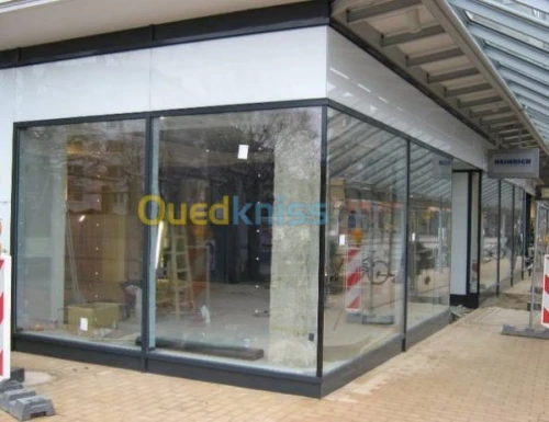 Vitrine magasin et façde verre trempé