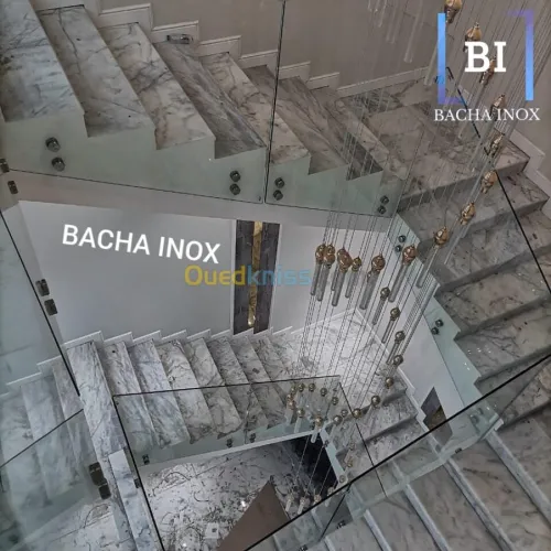 Rampe d'escalier en verre et en inox 