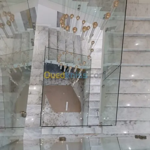 Rampe d'escalier en verre et en inox 