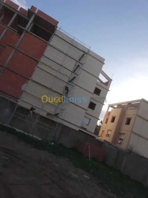 Facad des traitment monocouche monokouche