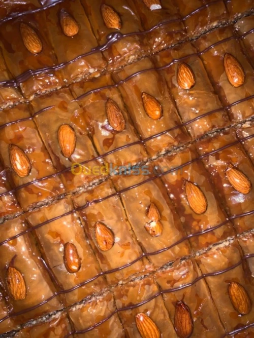 Kelb louz et Baklawa,cigare,ktaifقلب اللوز،قطايف