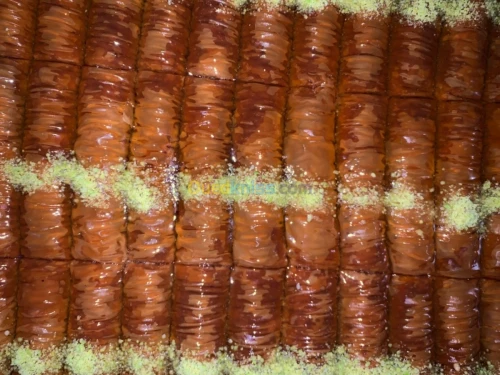 Kelb louz et Baklawa,cigare,ktaifقلب اللوز،قطايف