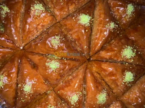 Kelb louz et Baklawa,cigare,ktaifقلب اللوز،قطايف