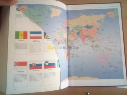 Le petit LAROUSSE illustré Grand