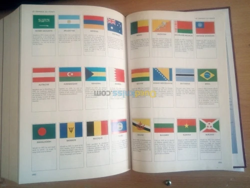 Le petit LAROUSSE illustré Grand