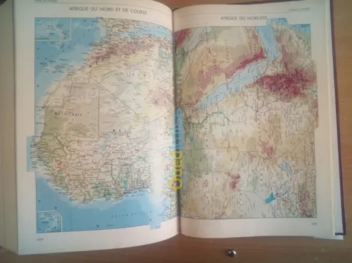 Le petit LAROUSSE illustré Grand