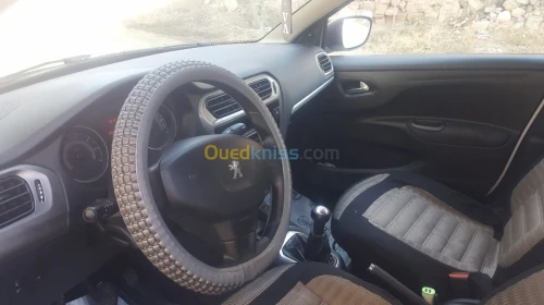 Peugeot 301 2015 Active