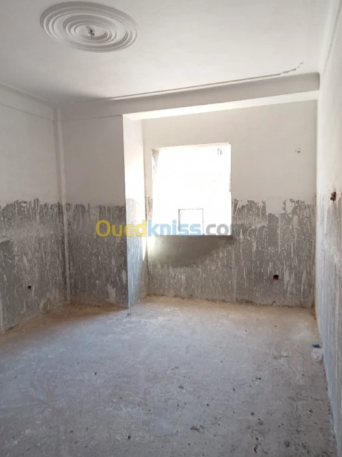 Vente Appartement F3 Tipaza Khemisti