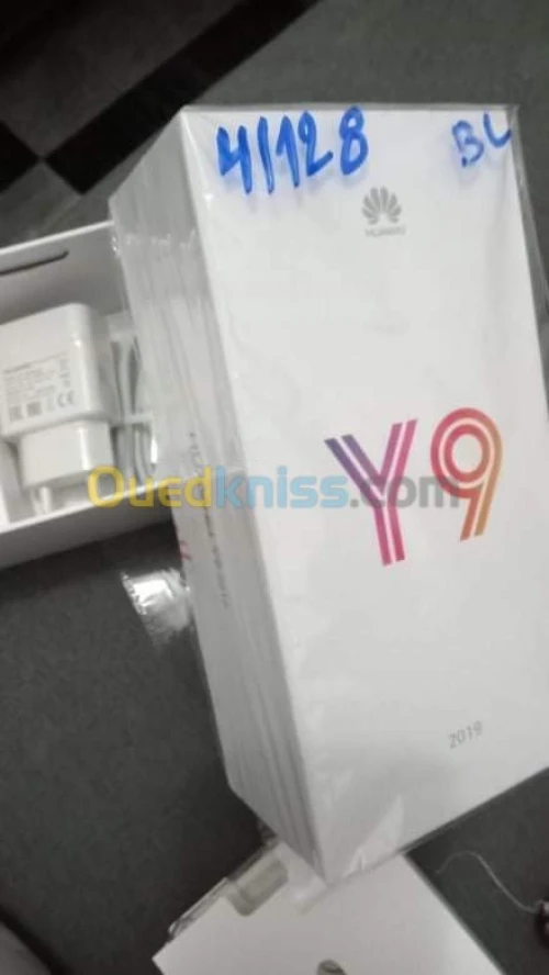 Huawei Y9 (2019)