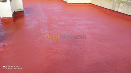 عزل واصلاح جميع الأسطح المتضررة من ماء