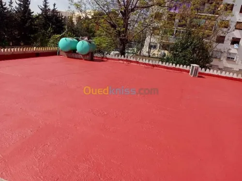 عزل واصلاح جميع الأسطح المتضررة من ماء