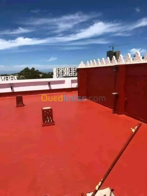 عزل واصلاح جميع الأسطح المتضررة من ماء