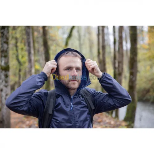 VESTE KAWI COUPE-PLUIE DE RANDONNÉE QUECHUA BLEU