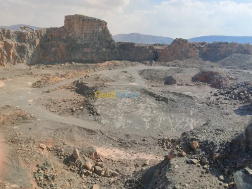 CARRIÈRE DES AGRÉGATS ET SABLE