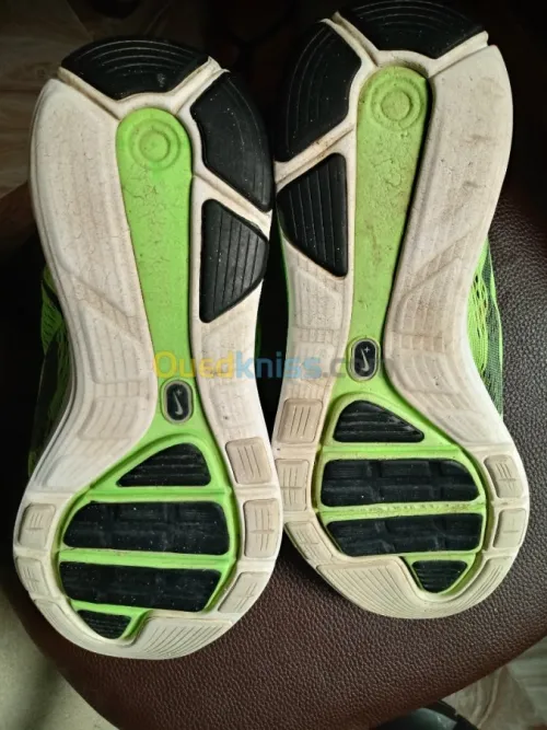 Chaussure Nike lunarglide +5. 