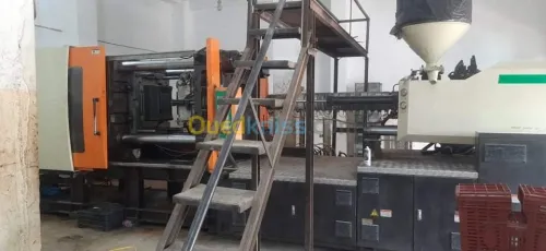 تحويل وصناعة الصناديق البلاستيكية 