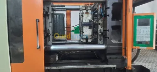 تحويل وصناعة الصناديق البلاستيكية 