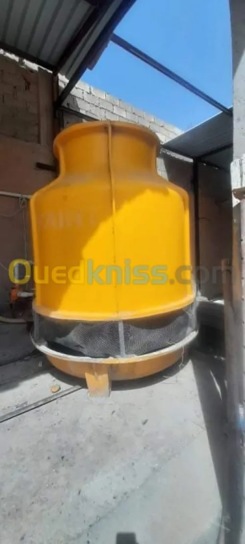 تحويل وصناعة الصناديق البلاستيكية 