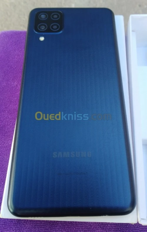 Samsung Galaxy M12