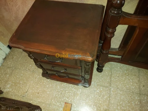 Chambre avec tout ses accessoires