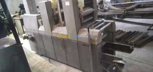 Machine pour imprimer bobines feuille 