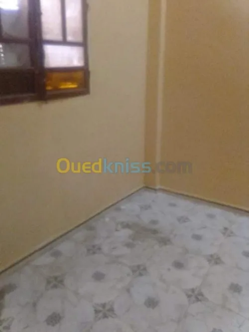 Vente Studio Ouargla Rouissat