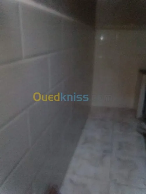 Vente Studio Ouargla Rouissat